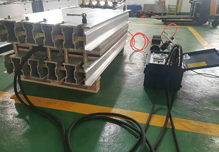 新型超轻胶带硫化机